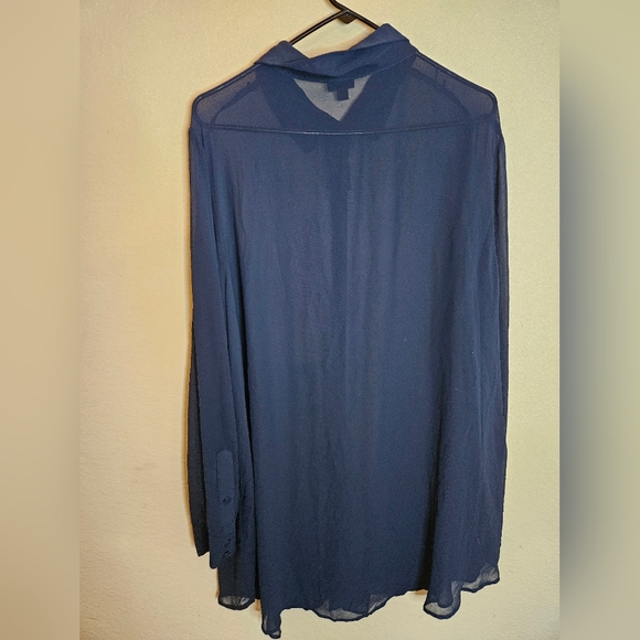 Navy Blue Chiffon Blouse - Picture 3 of 3